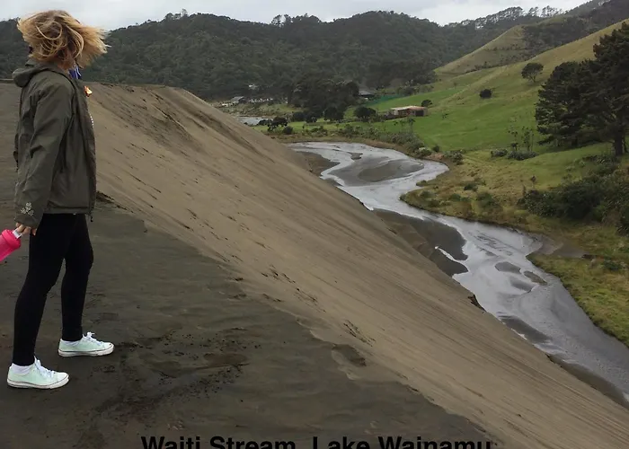 Te Henga Hideaway
