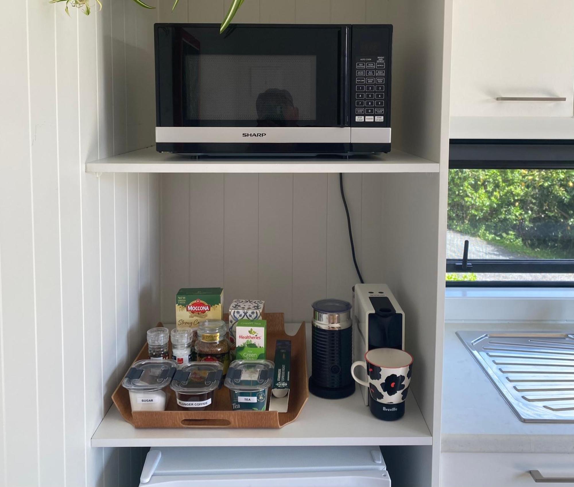 Te Henga Hideaway